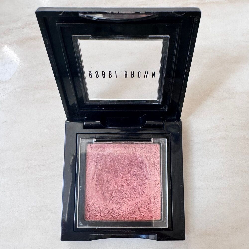 Vintage Bobbi Brown Lip Sheer #5 Cranberry Compact – Collectible Makeup Display